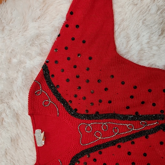 Cannelloni hand knit, hand beaded red dolman sleeve sweater - Picture 6 of 12